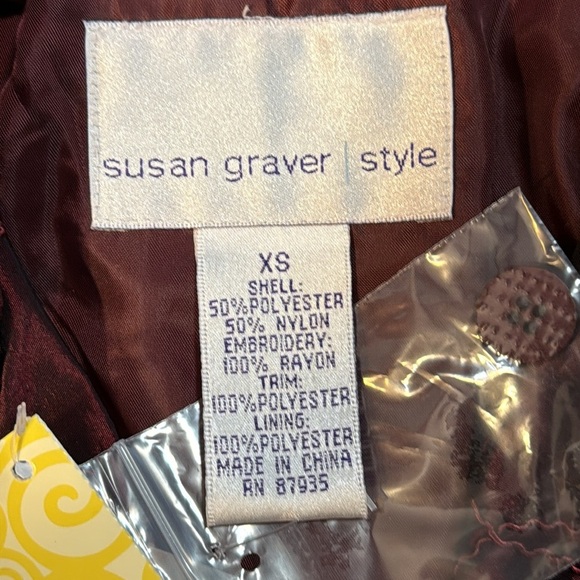 Susan Graver Style Women’s XS  Burgundy Embroidered Sequins Button Up Blazer - Picture 6 of 7